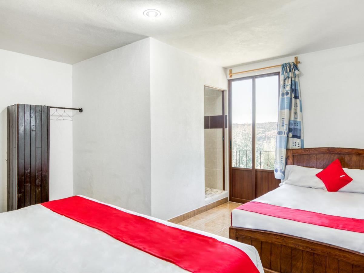Hotel Vista Markes Zacatlán 외부 사진