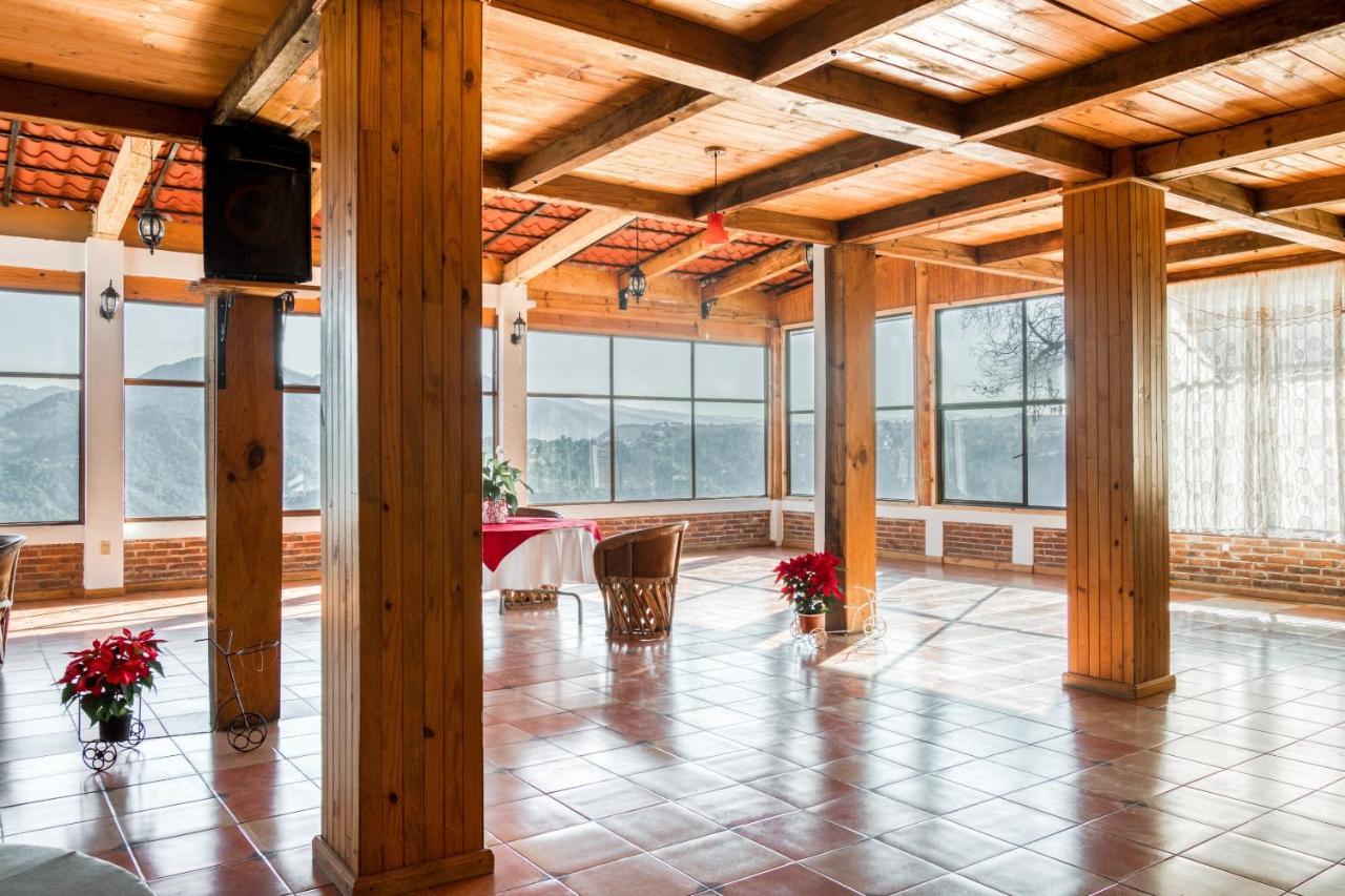Hotel Vista Markes Zacatlán 외부 사진